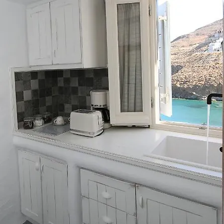 5 Traditional Livadi (Astypalaia)
