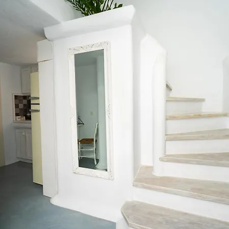 5 Traditional Livadi (Astypalaia)