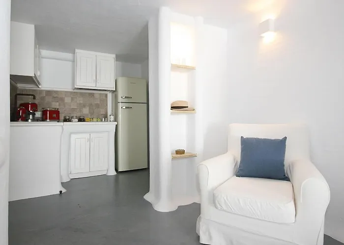 5 Traditional Livadi (Astypalaia)