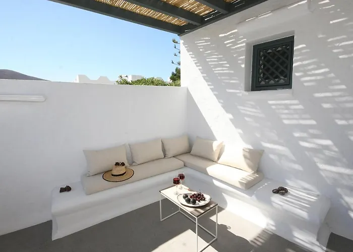 5 Traditional Hotel Livadi (Astypalaia)