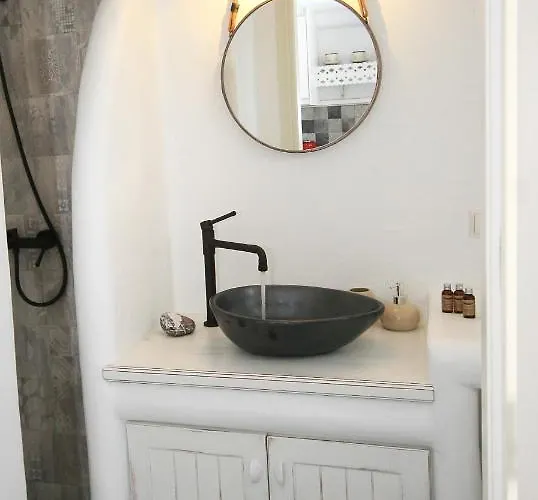 Hotel 5 Traditional *