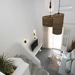 5 Traditional * ليفاذيا أستيبالياس